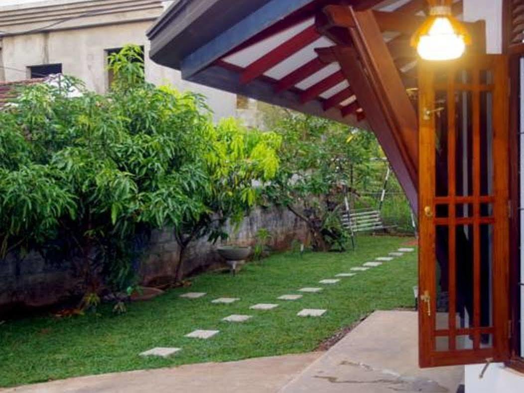 The Hermitage Negombo Kurana Katunayaka Екстериор снимка