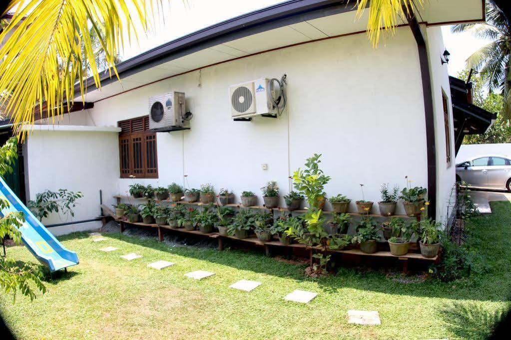 The Hermitage Negombo Kurana Katunayaka Екстериор снимка