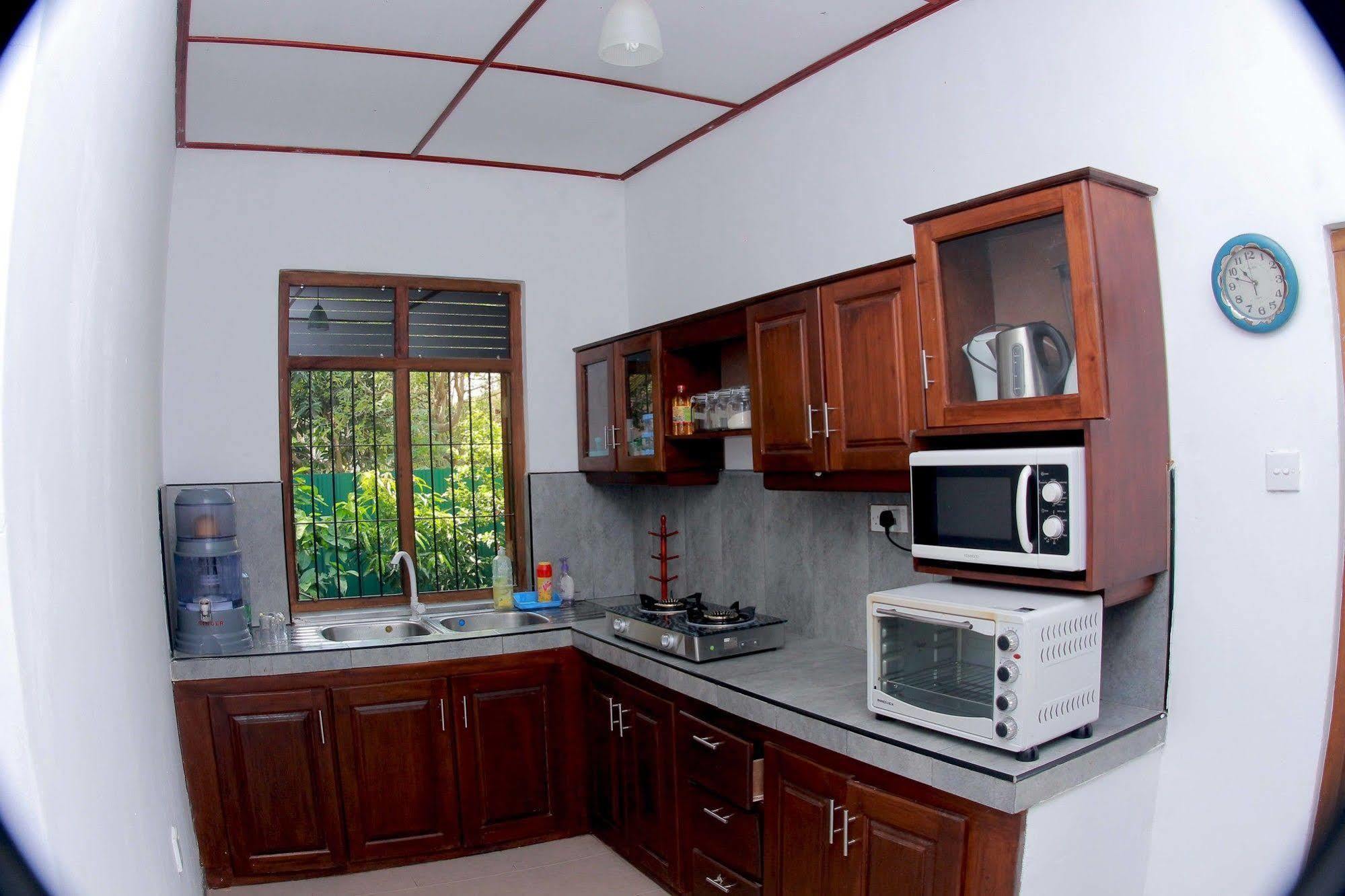 The Hermitage Negombo Kurana Katunayaka Екстериор снимка